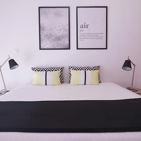 Apartment 4 Elements